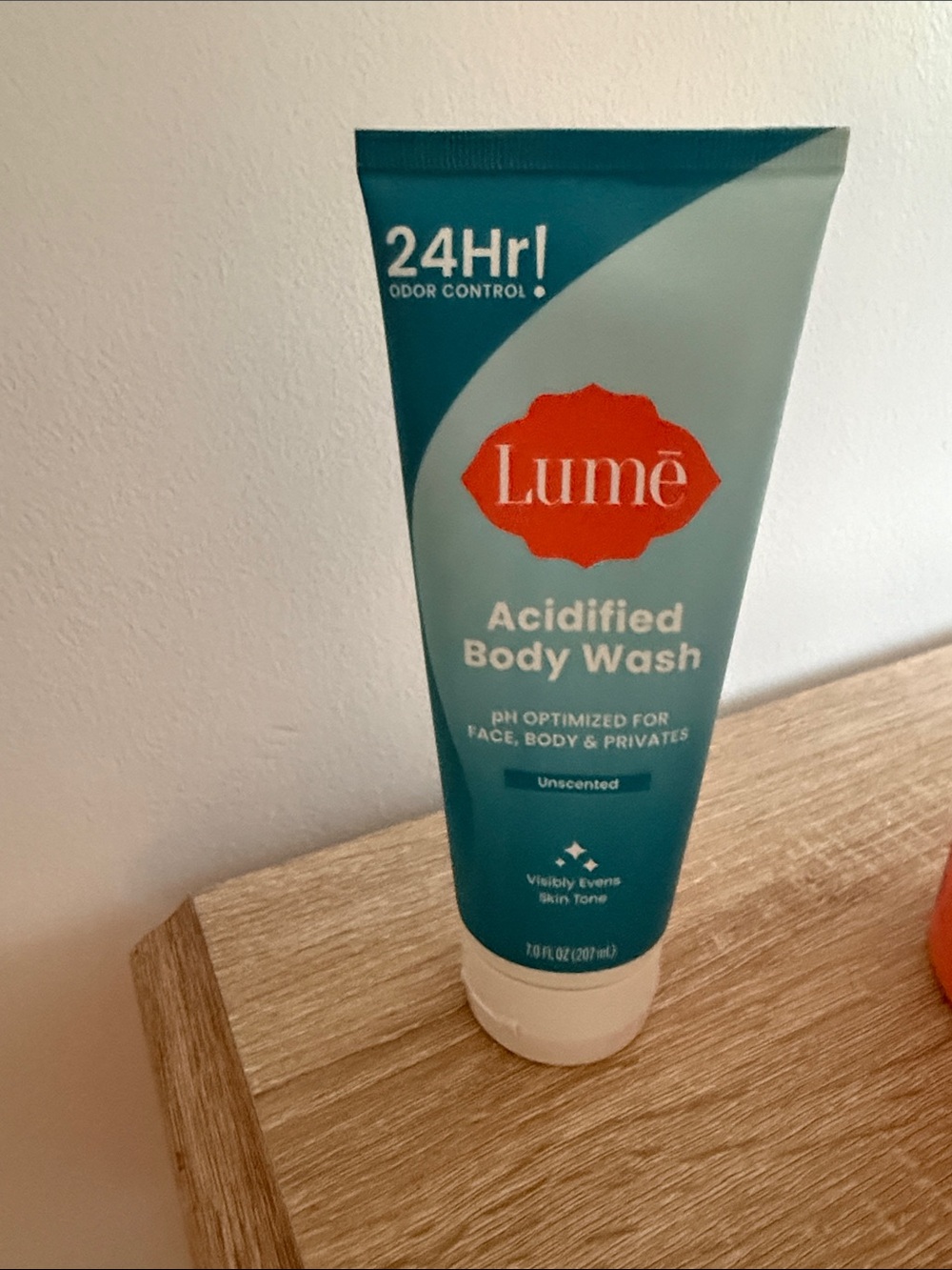 Lume Acidified Body Wash - Unscented Teal